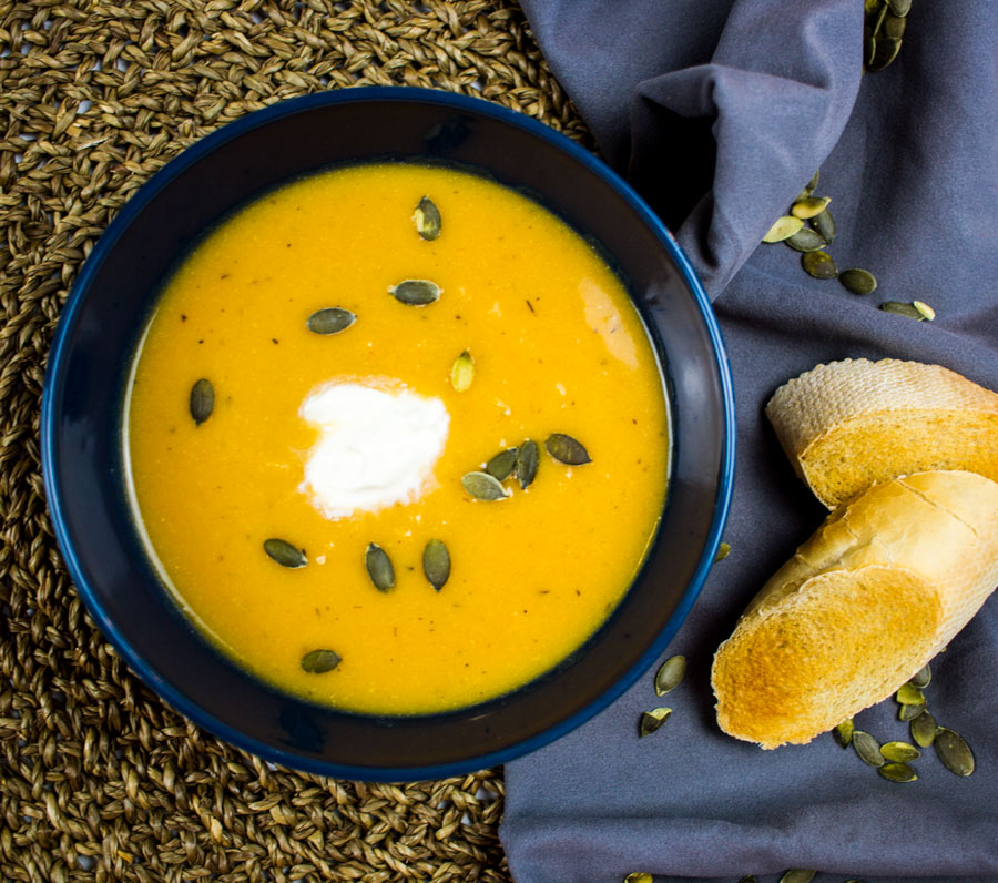 Roast pumpkin soup